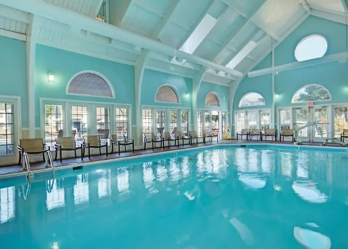 Charming 2Br Colonial Apartment With Resort Access